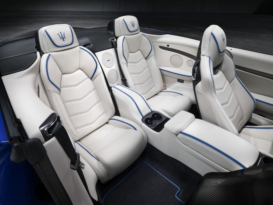 Интерьер Maserati GranCabrio MC Centennial Edition 2014 года  (фото 17 из 23)